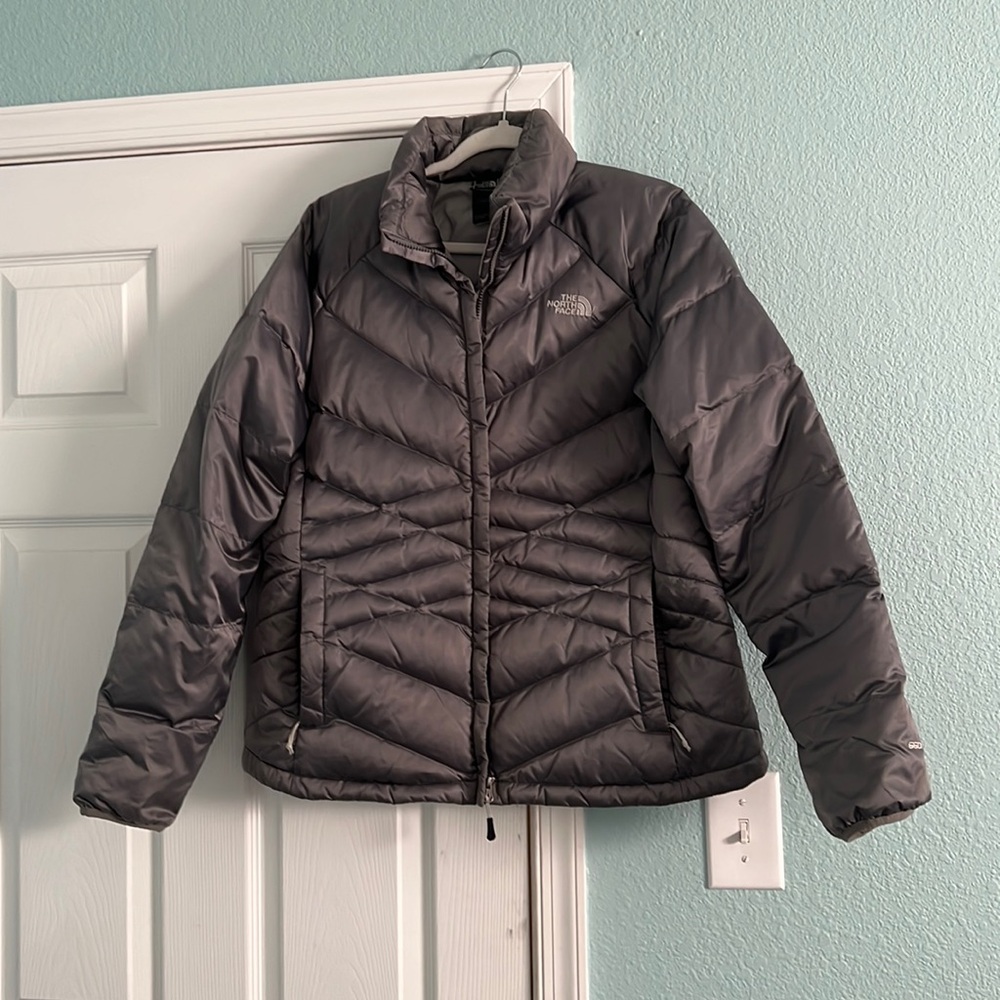 NorthFace 550 Puffer Jacket